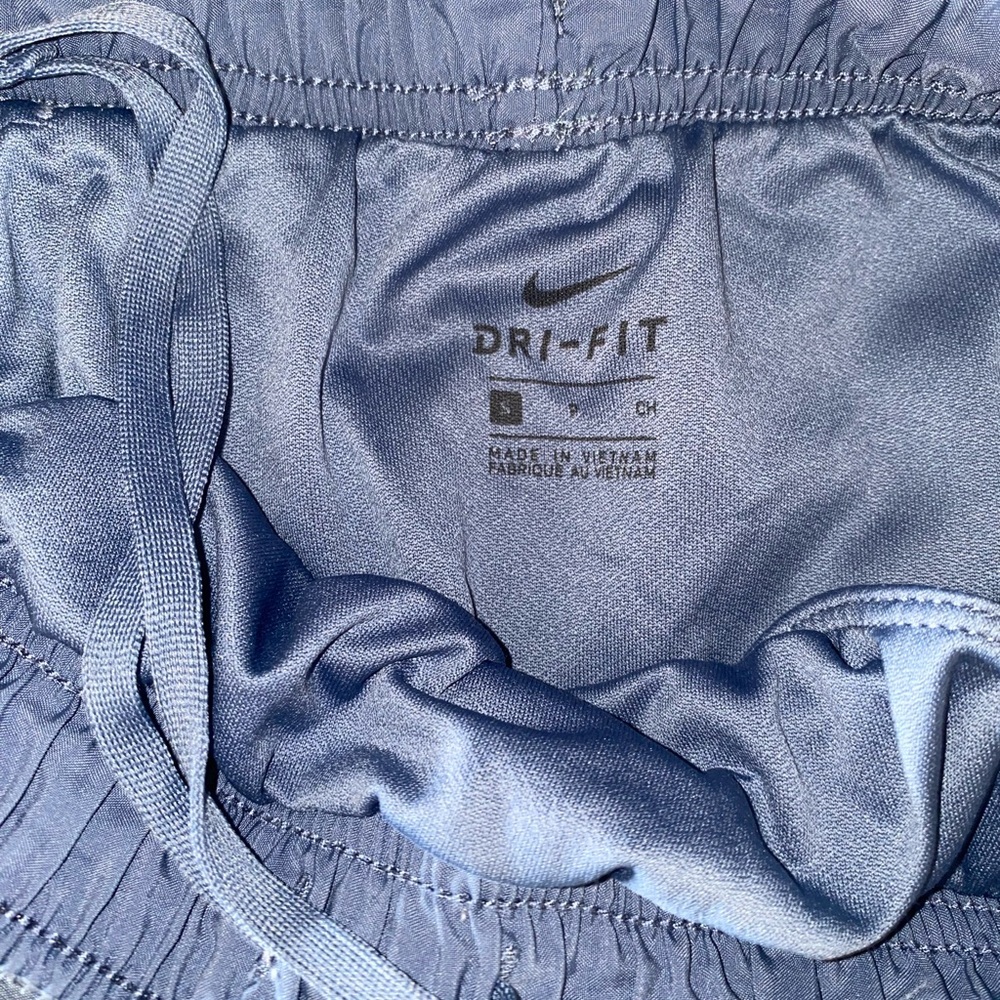 Nike Tempo Dri-FIT Running Shorts Women's S Dusty Blue Tone on Tone - Picture 4 of 6